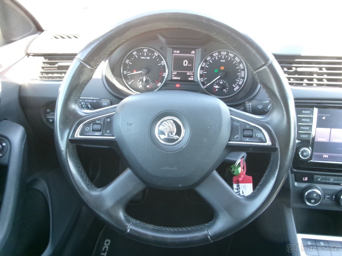 PRODÁM Škoda Octavia 1.4 TSI AC BT NAVI TEMP - 12