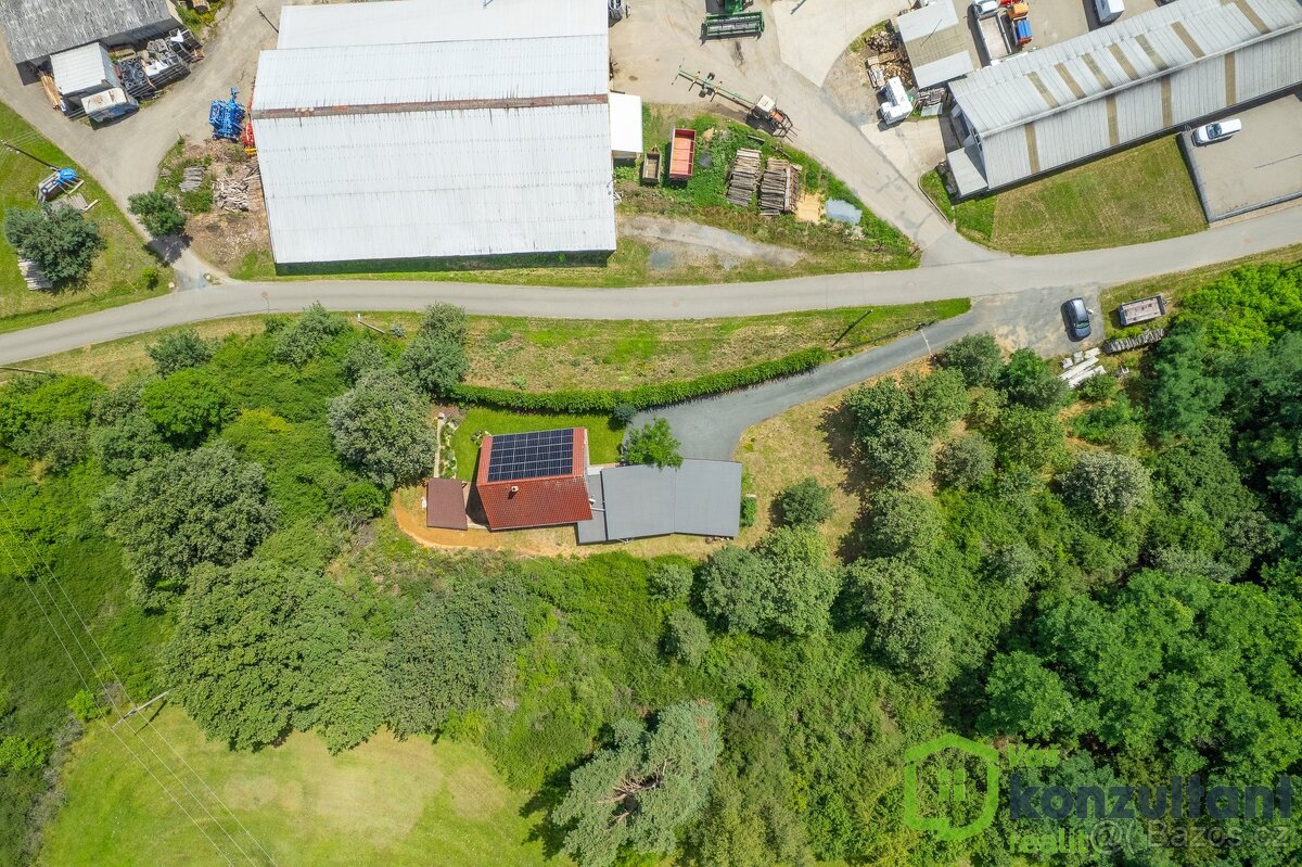 Prodej rodinného domu 3+kk, 110 m² – po rekonstrukci, fotovo - 12