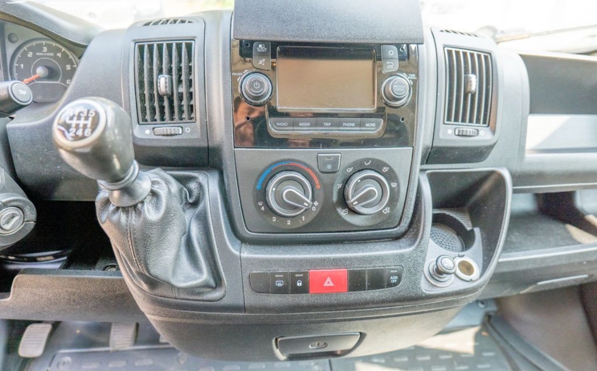 Citroën Jumper, 2.2HDiL3H3 - 12