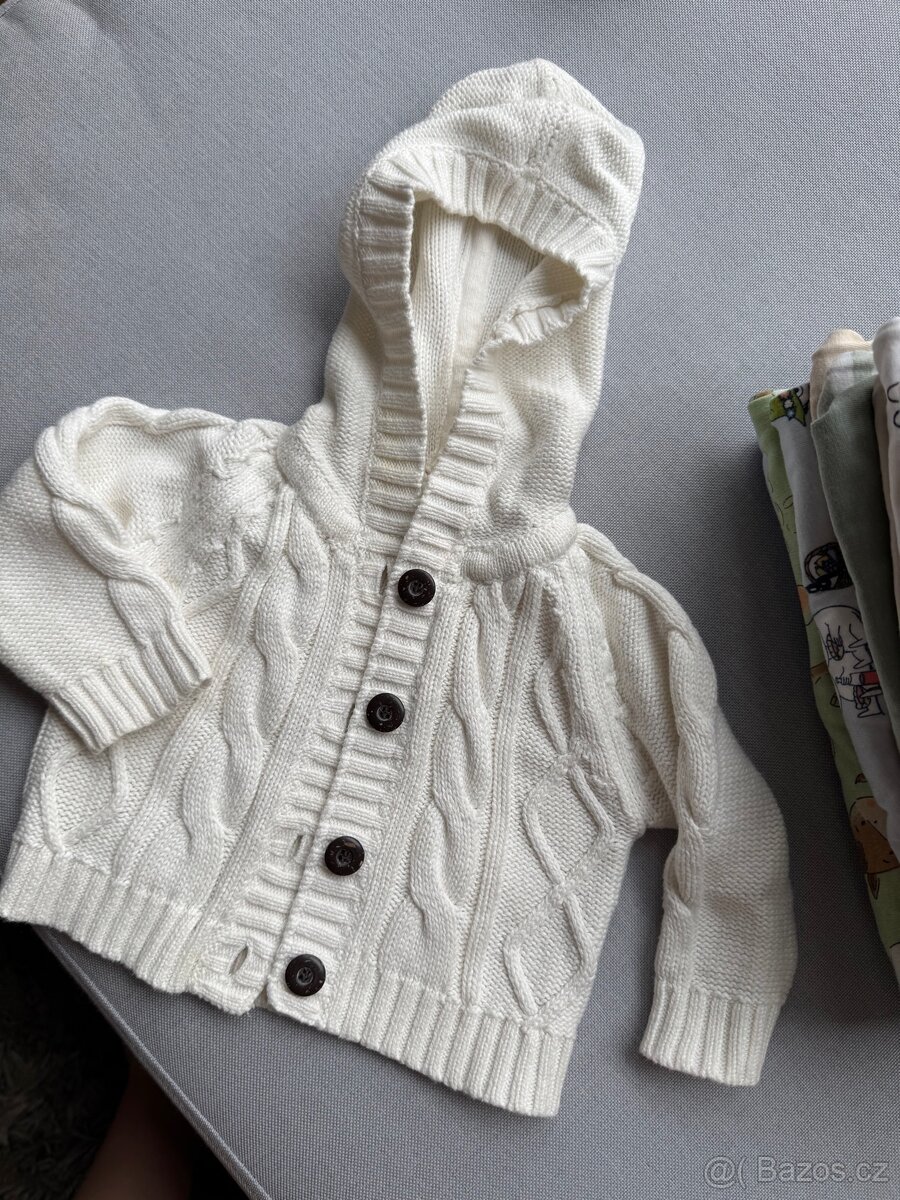 Overaly, rompery, pulovr. Velikost 56-62. - 12
