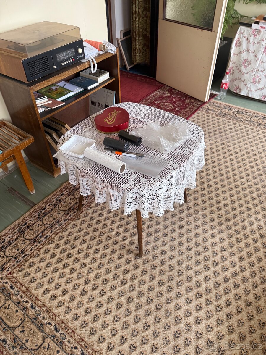 Starý nábytek - ZDARMA - 12