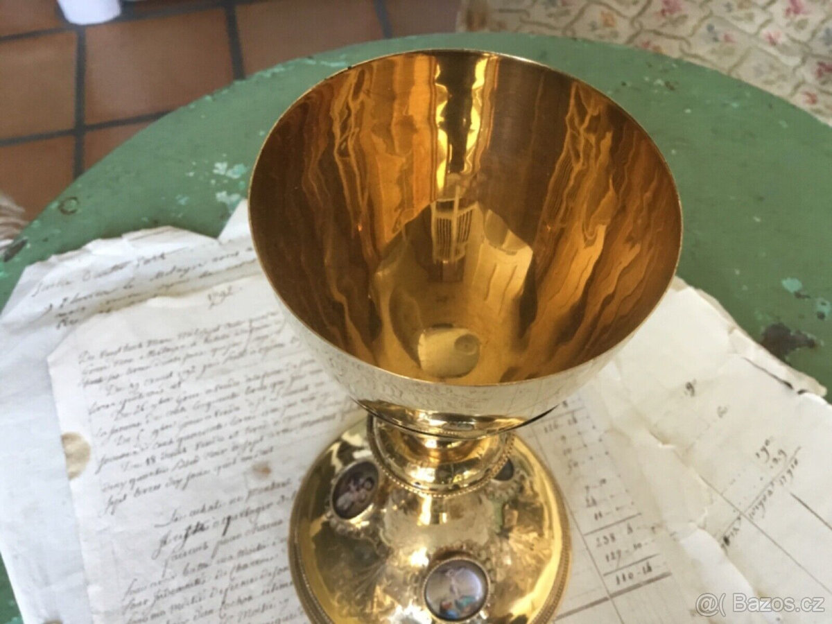 Velké starožitné francouzské kalichy z masivního stříbra, zl - 12