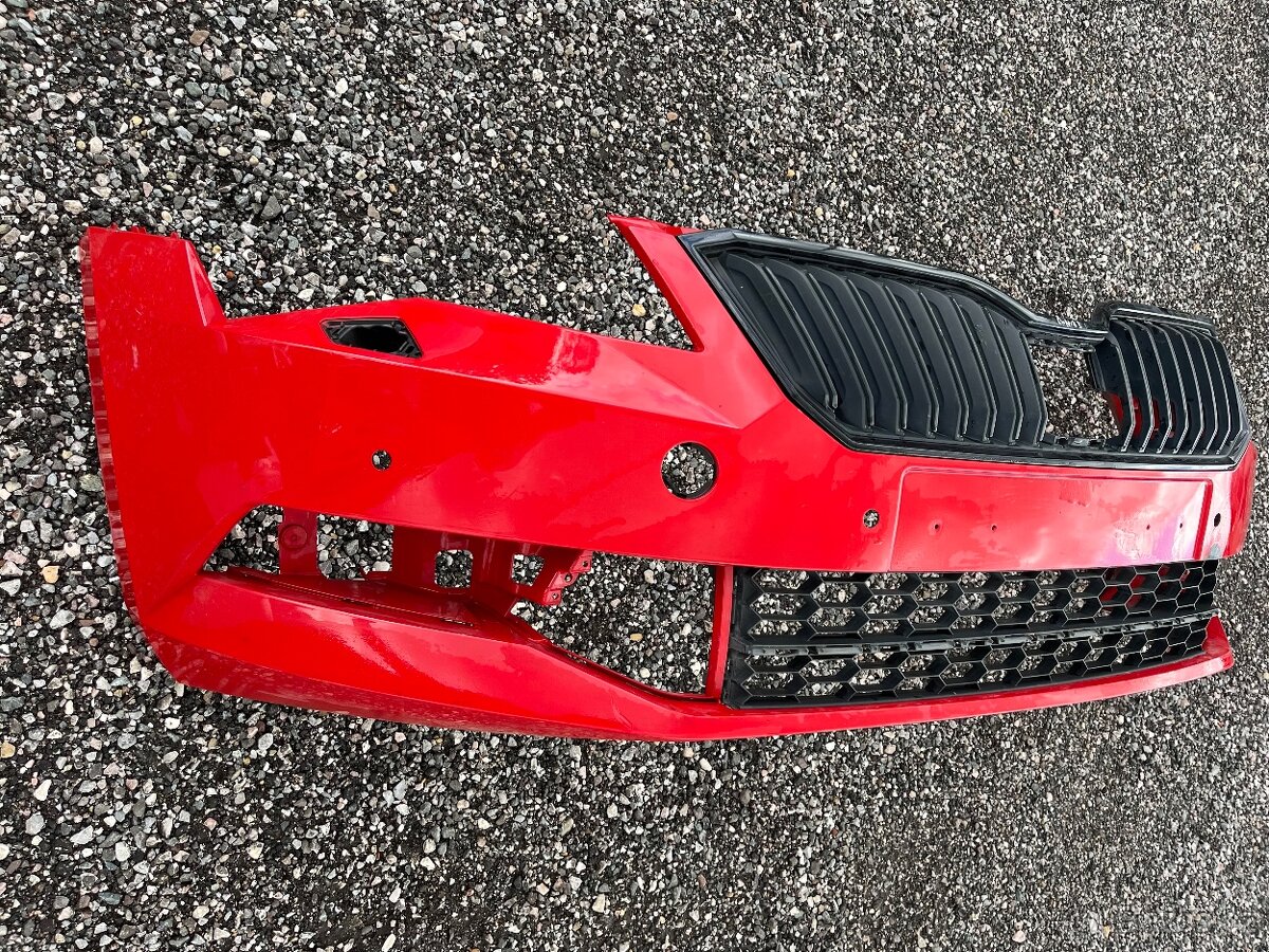 Superb 3 nárazník - 12