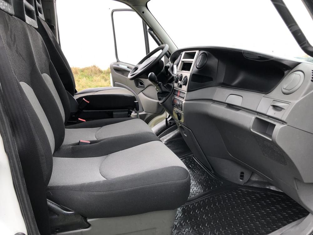 Iveco 65C15 nosič kontejneru - 12