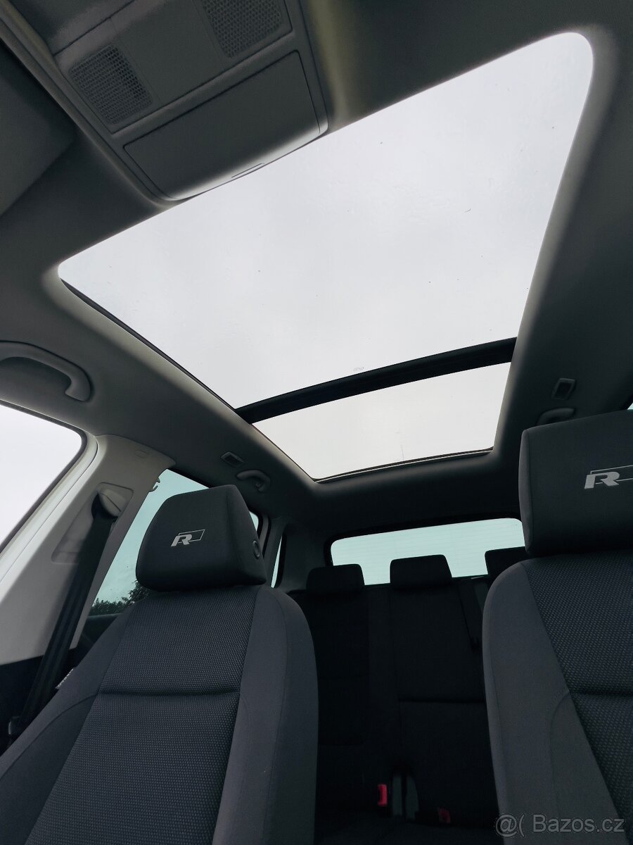 VW Tiguan R-line 4x4 - 12