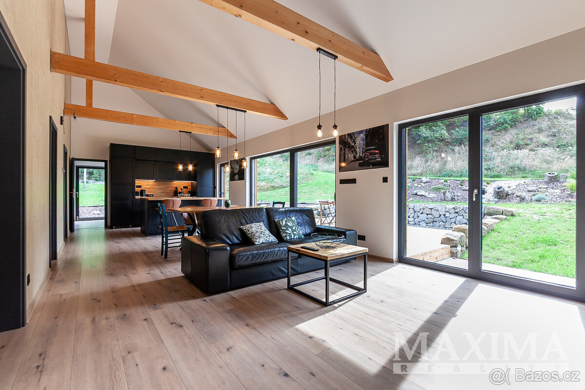 Dům 4+kk o ploše 115 m2 - Chlum, Chlum - 12