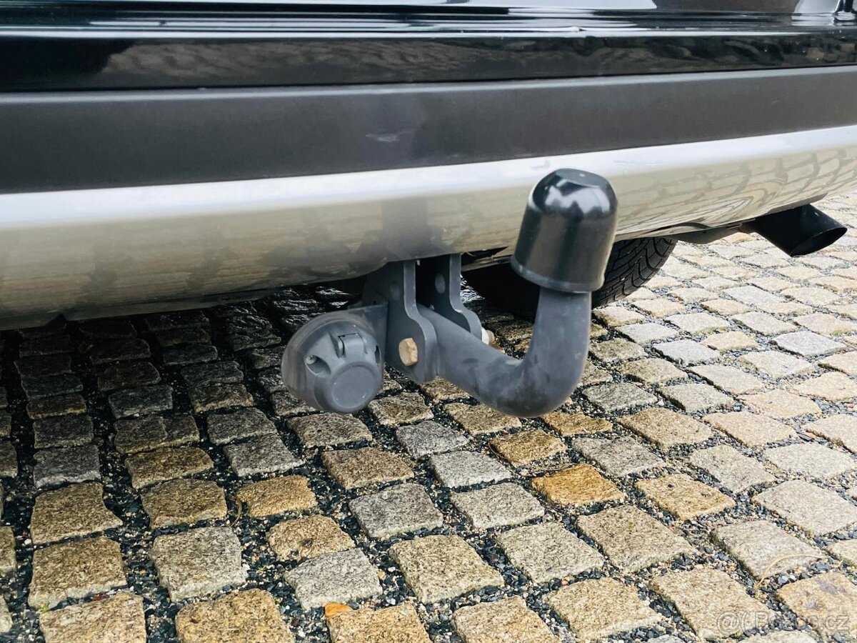 Toyota Rav4 2.0D 105KW MANUÁL 1.MAJITEL KAMERA TAŽNÉ 2WD - 12