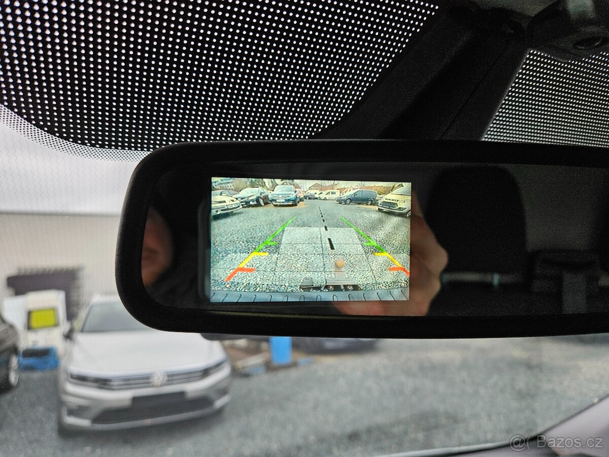 FORD CUSTOM 2.2 74KW 2015 3MÍST L1H1 DPH - 12