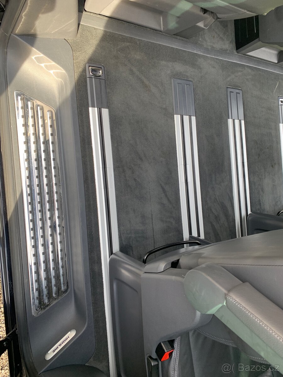 VwT5.1Multivan103kW DSG Highline,naj79tis.2šoup - 12