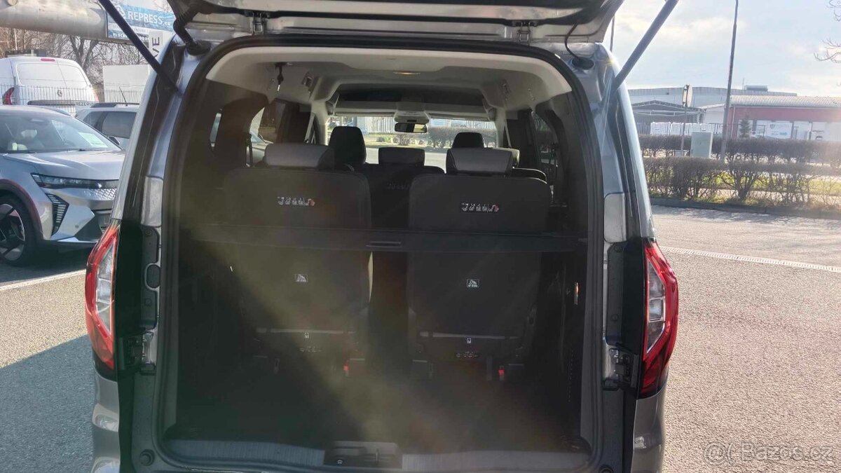 Renault Grand Kangoo grand techno TCe 130 GSR2 - 12