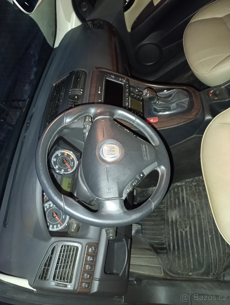 Prodám Fiat Croma 1.9 diesel Multijet 110KW - 12