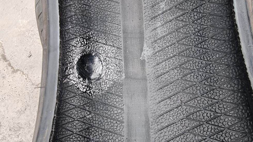 Letní pneu 215/45/18 Good Year - 12