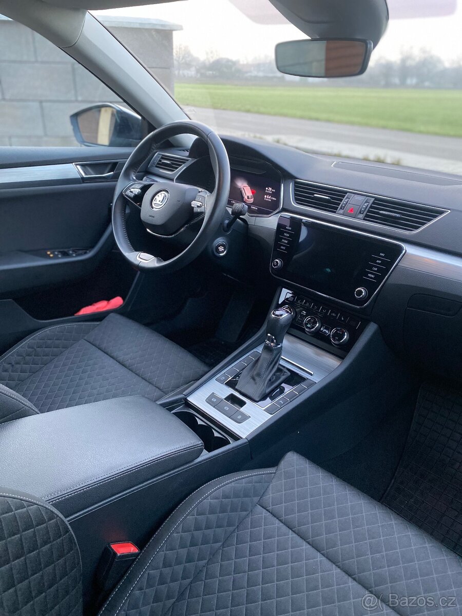 Škoda superb combi 3fl 2.0TDI SCR DSG 2022 - 12