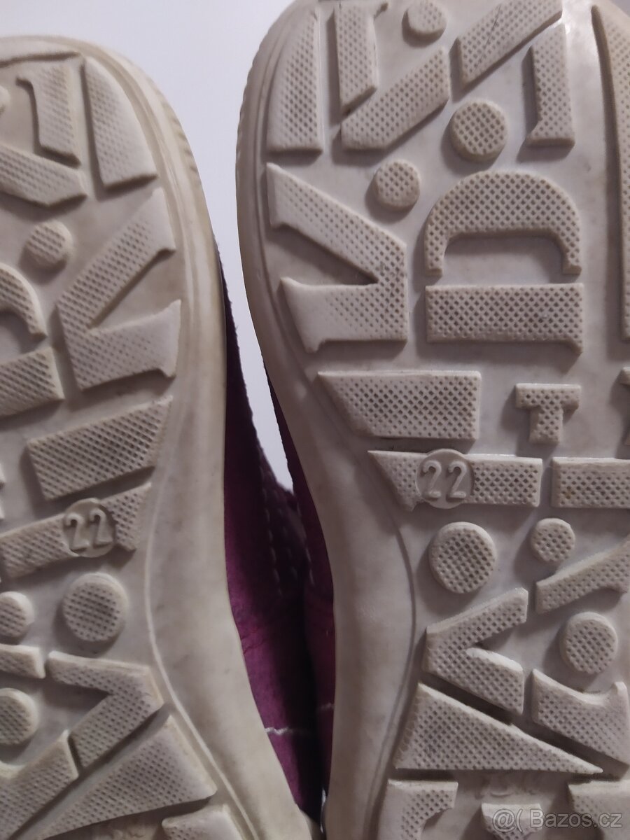 Dětské boty, papuče, gumáky, sandály apod. (A) - 12