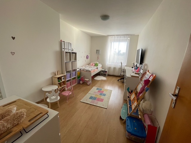 Pronájem prostorného bytu 3+1 Olomouc, Mošnerova - 12