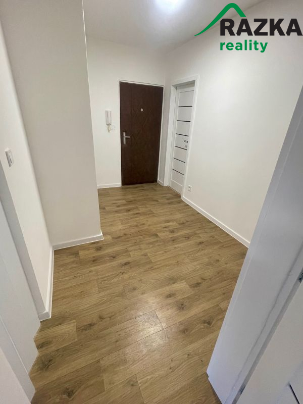 Prodej bytu 2+1 , 52 m2 Aš - 12