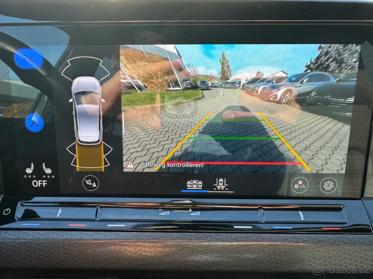 Volkswagen Golf VIII GTE TSI 180kw/kamera/LED/virtual/ACC - 12