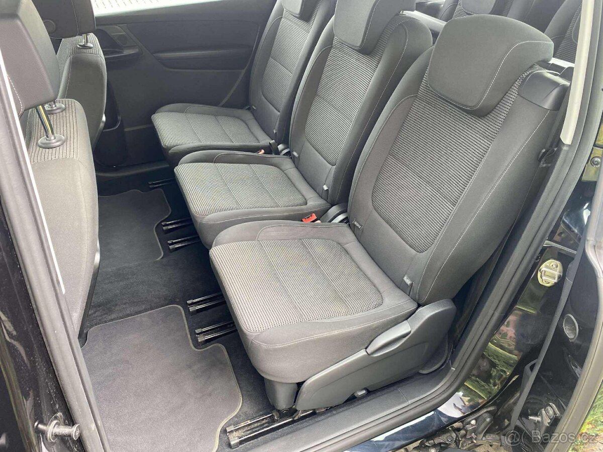 Volkswagen Sharan 1.4 TSI 110kw DSG 05/2018 7 míst - 12