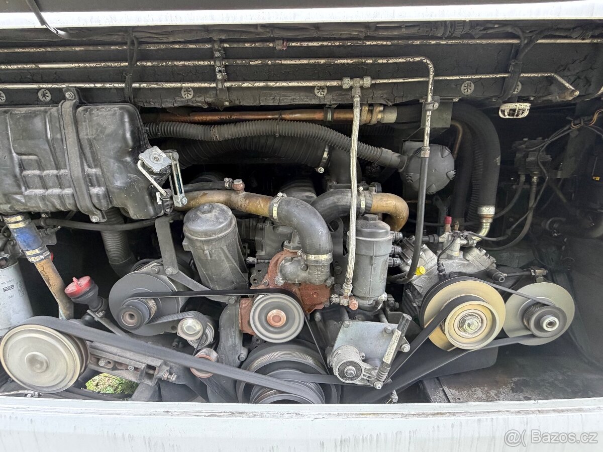 65míst, Setra 417 GT-HD - 12
