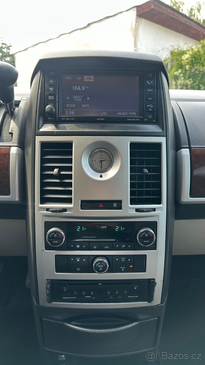 Chrysler Grand Voyager 2.8 CRD 120kW - 12