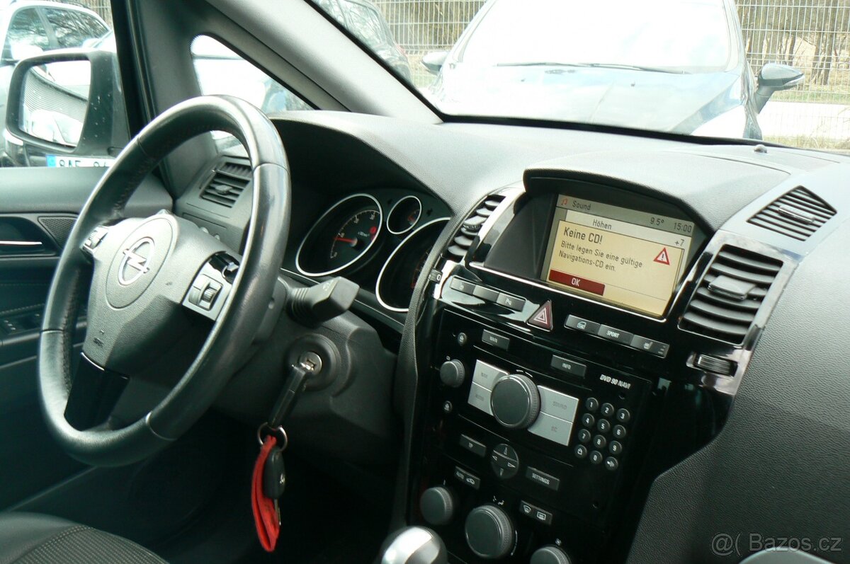 Opel Zafira 1.9CDTi -2010 -7 míst - 12
