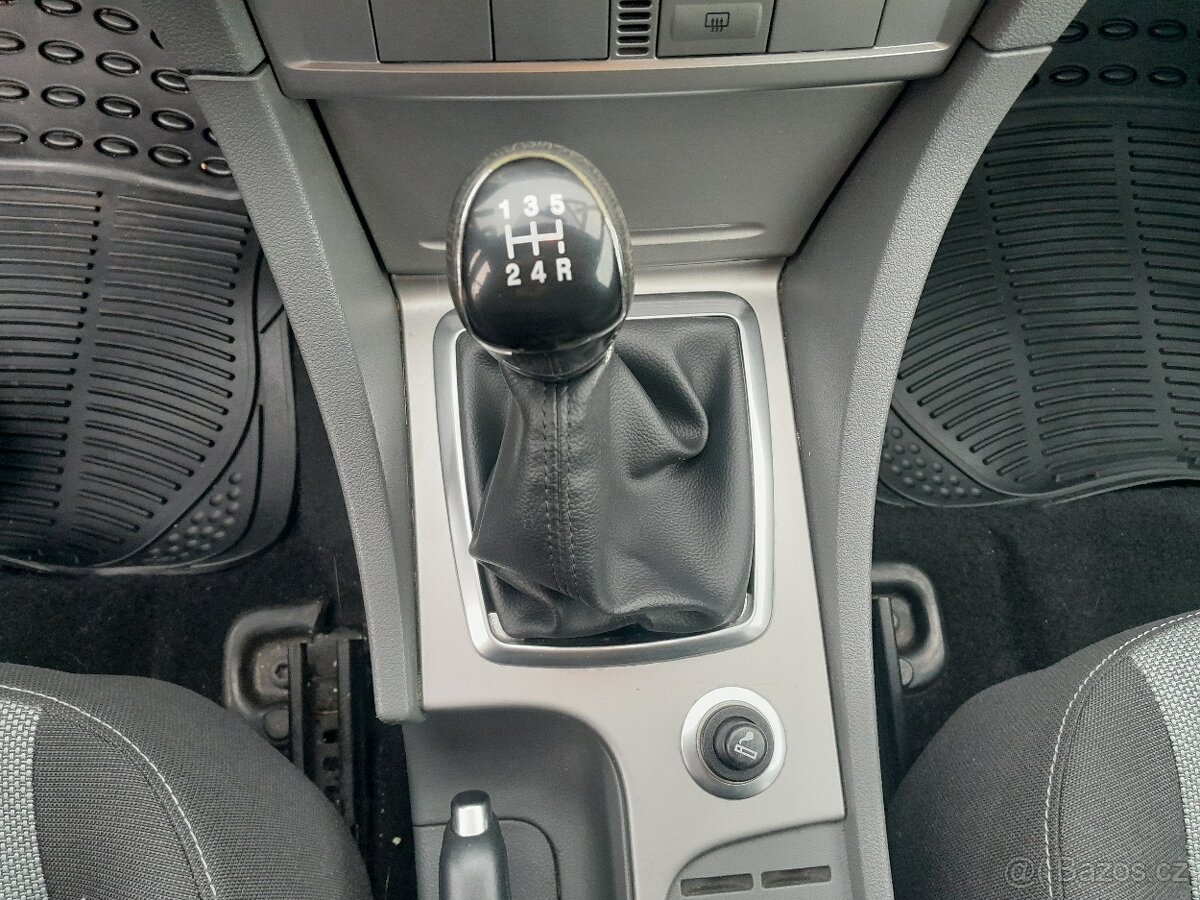 Ford Focus combi 1.6.TDCi, 80kW, manuál - 12