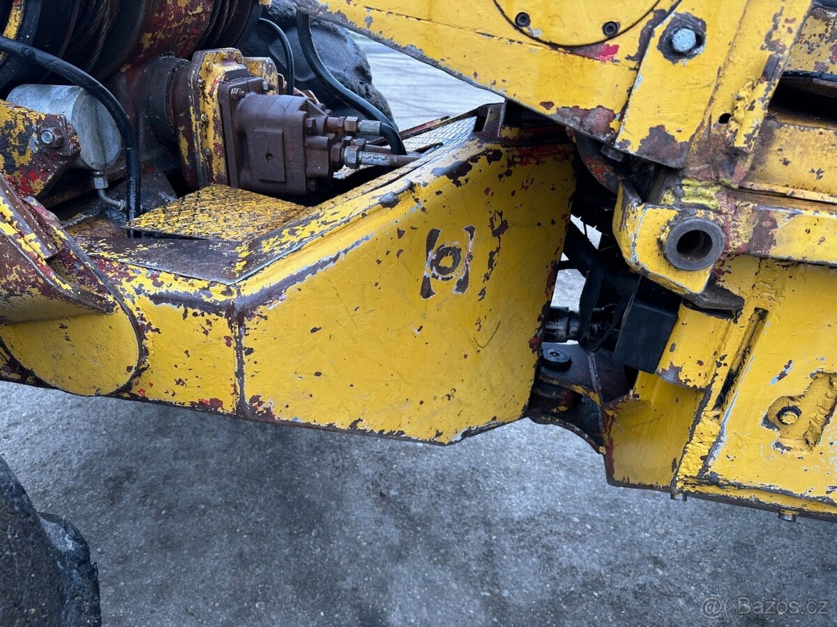 LKT 81 1982 VIN 1317 - 12