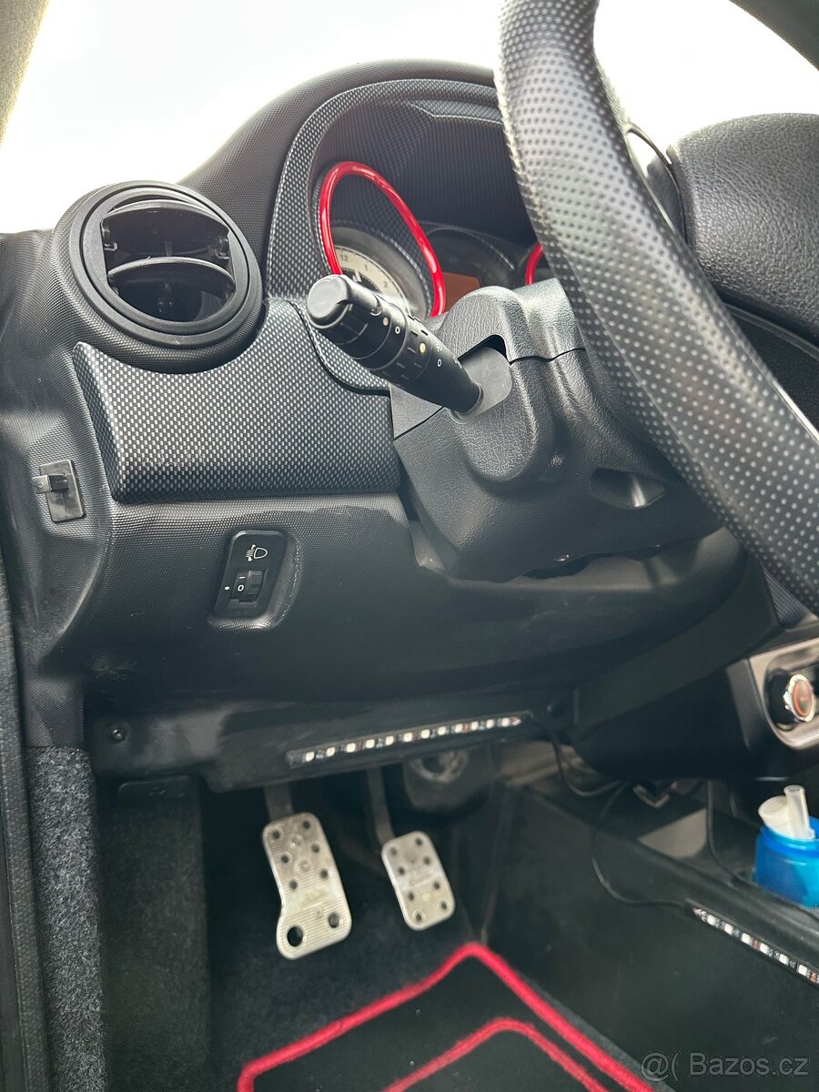 Ligier js50L sport - 12