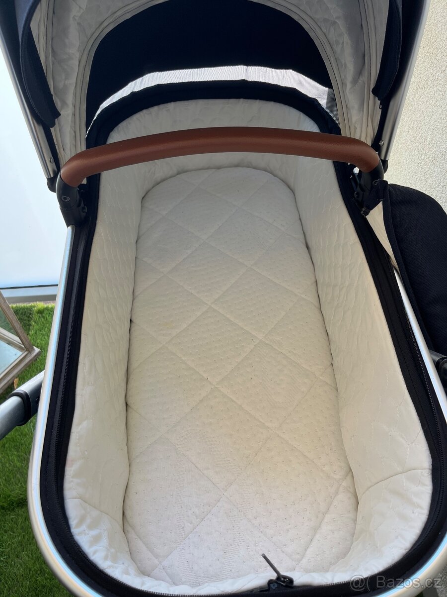 Kočárek Moon Scala chrom 2020 - 12