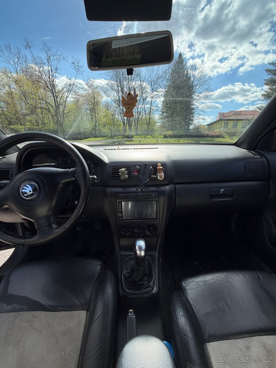 Octavia 1 1.9tdi 81kw - 12