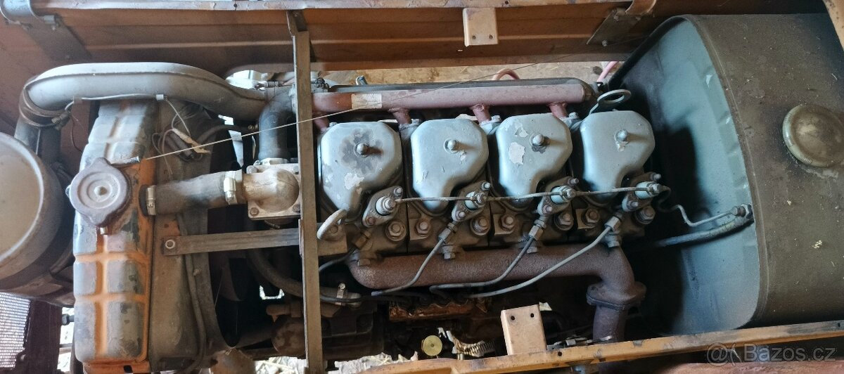 Traktor Ursus c355 - 12