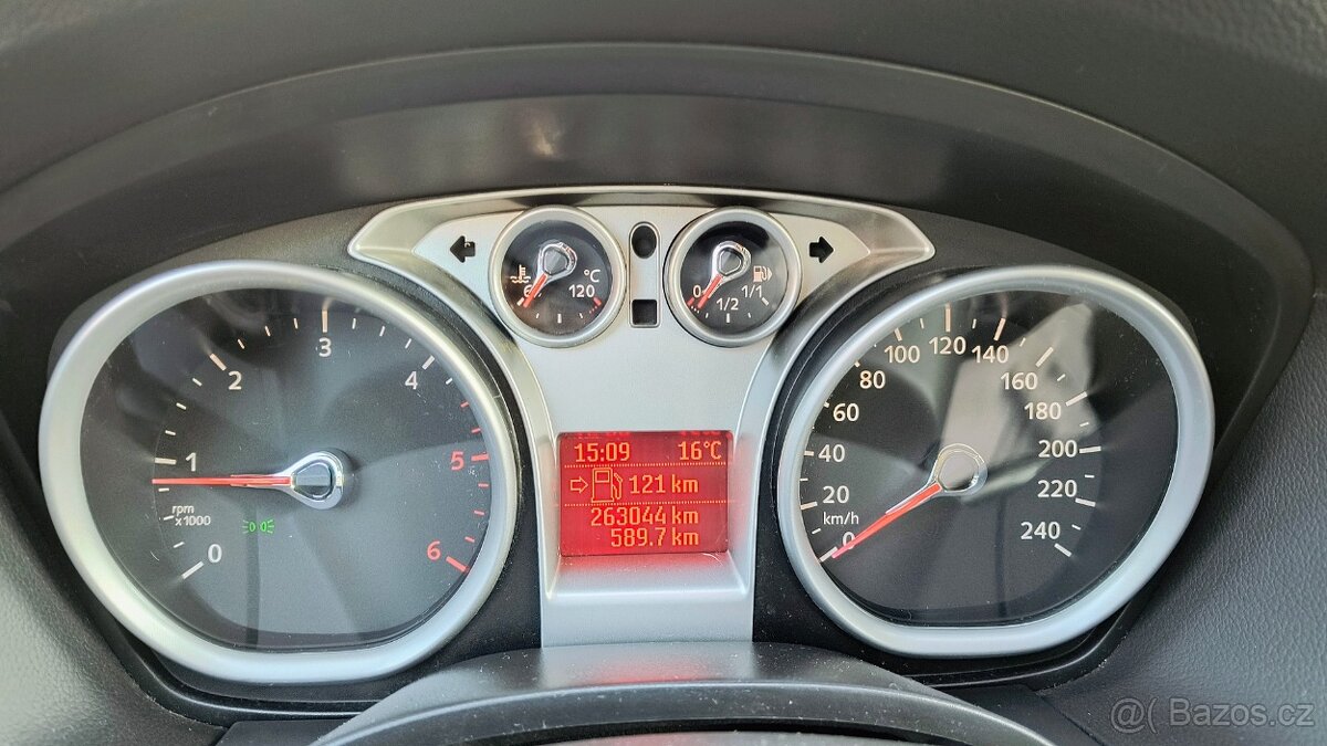 Ford Focus kombi mk2 2.0 TDCi - 12