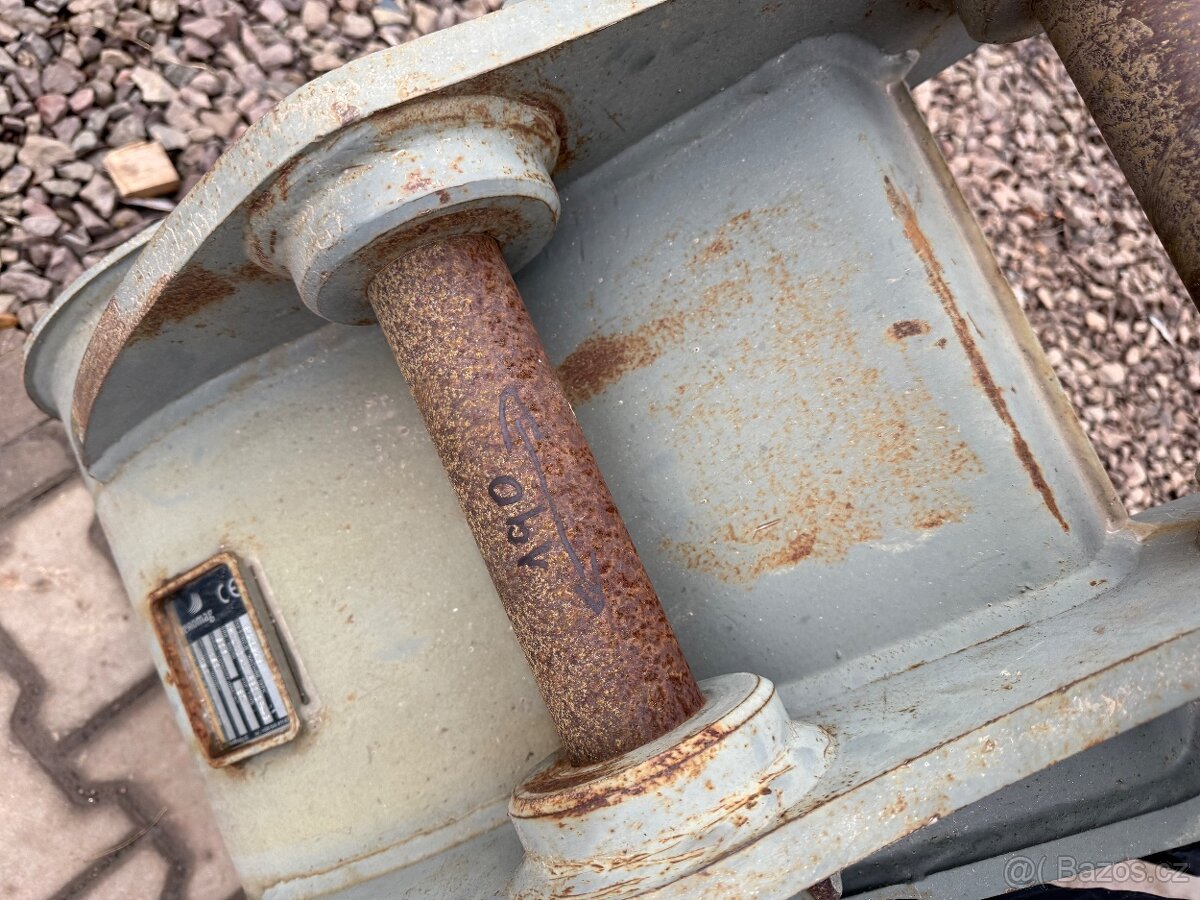 2x. Lžíce pro bagr 6-10t - 12