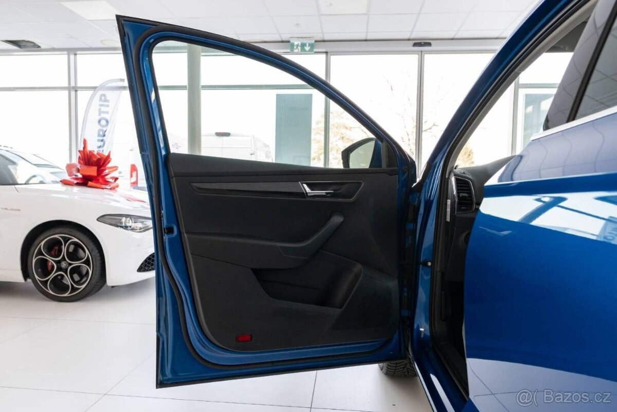 Škoda Karoq 1.5 TSI ACT EVO Style - 12