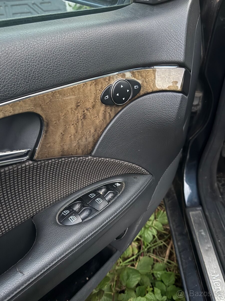 Náhradní díly mercedes benz E,C klasse - 12