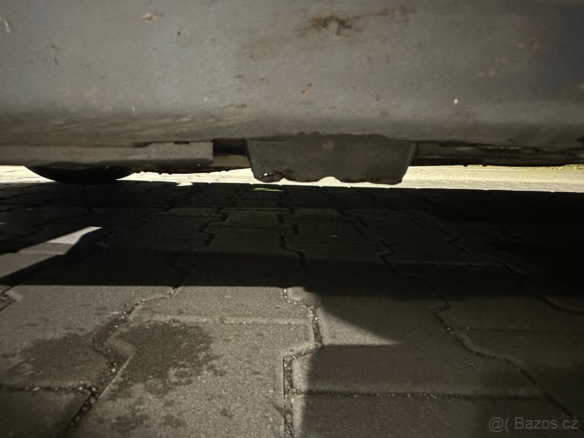 Bmw e46 320i 110kw - 12