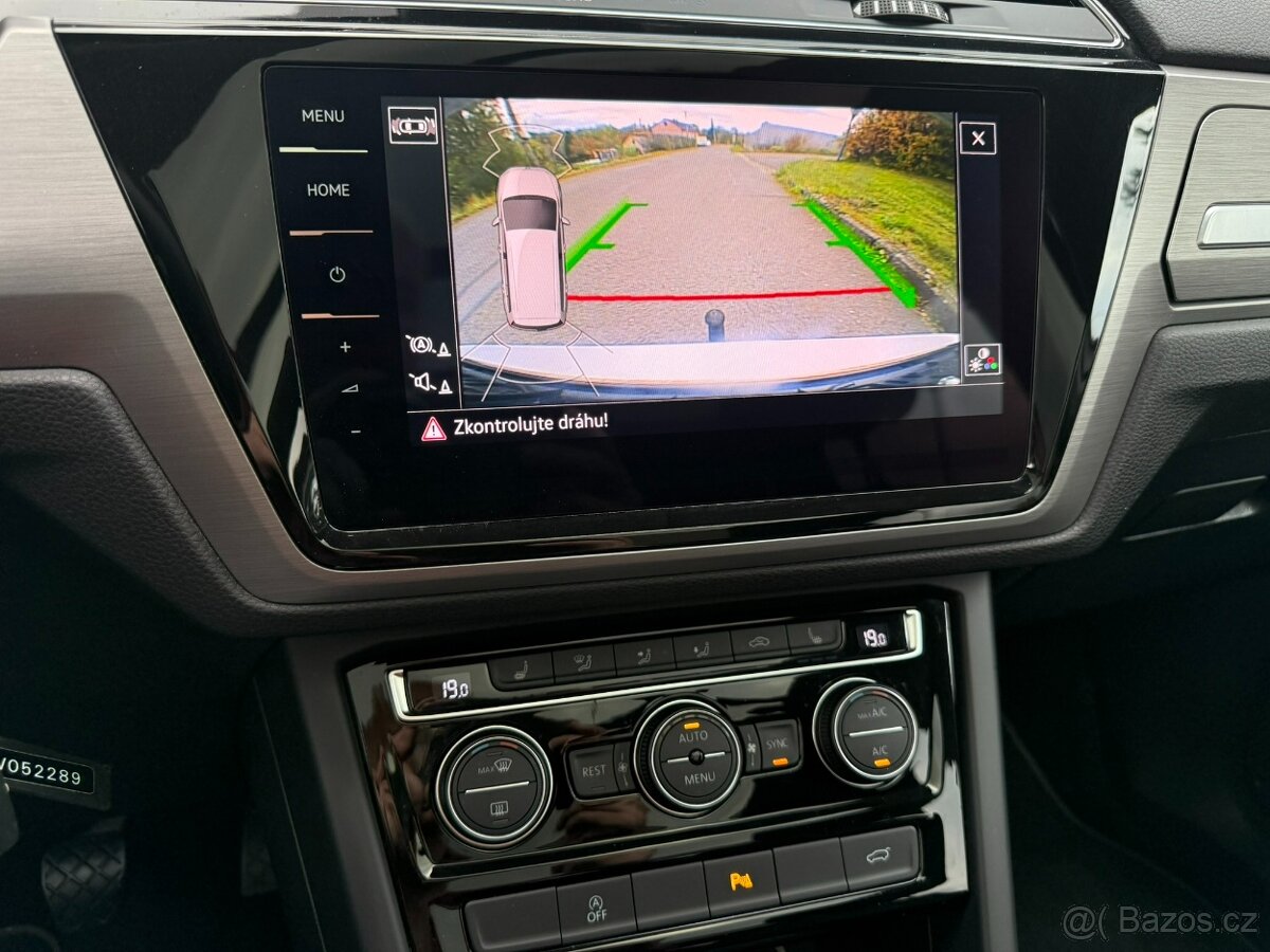 VW Touran 2.0TDi r.v.2020 manuál 110kw panorama el. tažné - 12