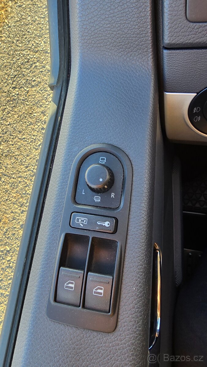 Vw T5 multivan highline - 12