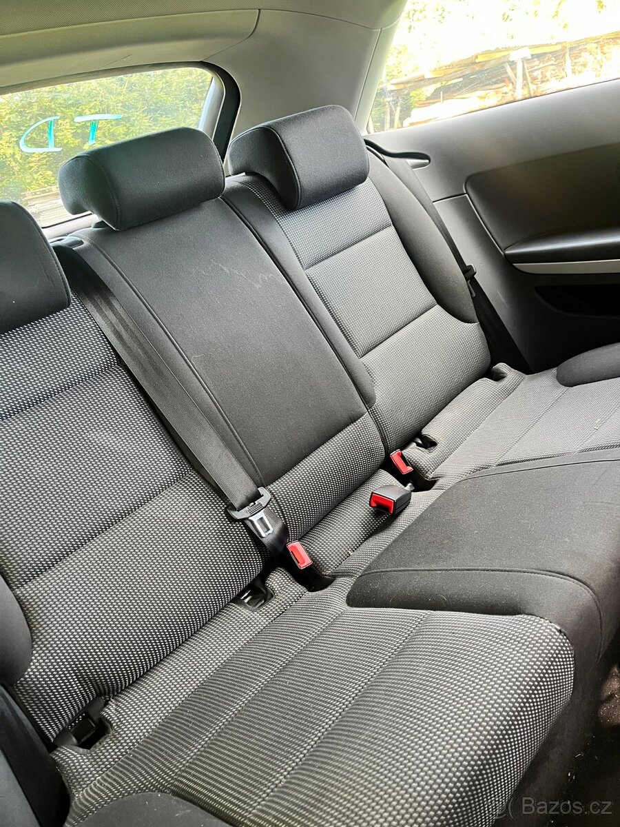 Audi a3 8p 2012 2.0 TDi - 12