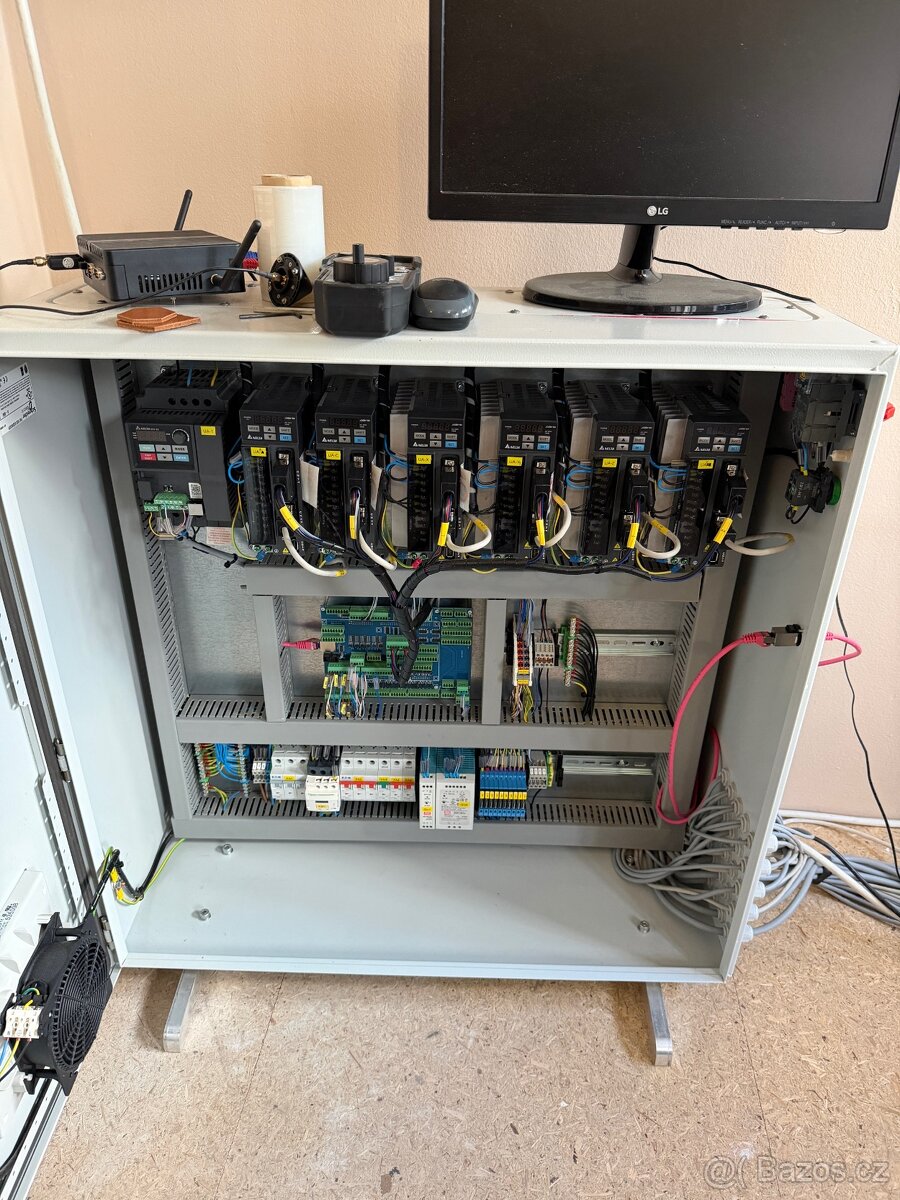 CNC Router RM MX 180230 Spěchá - 12