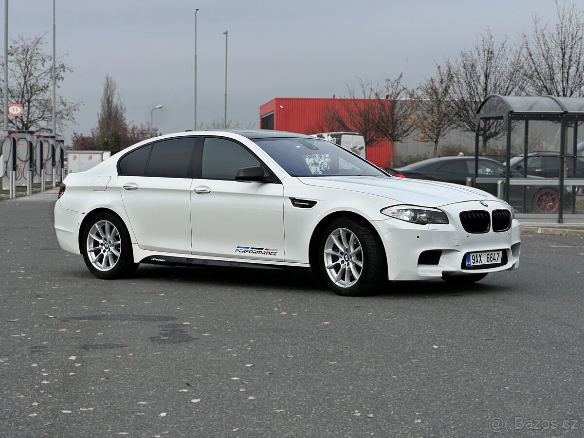 Bmw f10 M5 styl 550i - 12
