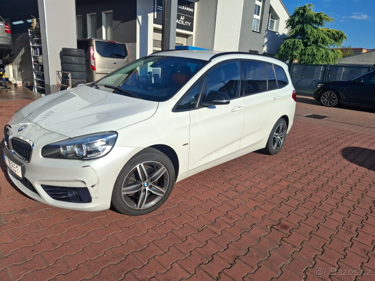 Prodám BMW 218d F46, Sport Line, 2016, 2.0 d (110 kW) - 12
