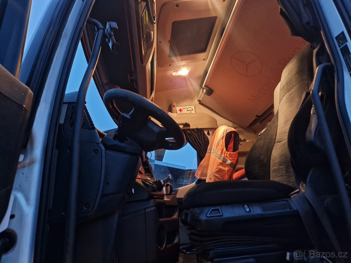 Mercedes-Benz, Actros 1845, Hydraulika - 12