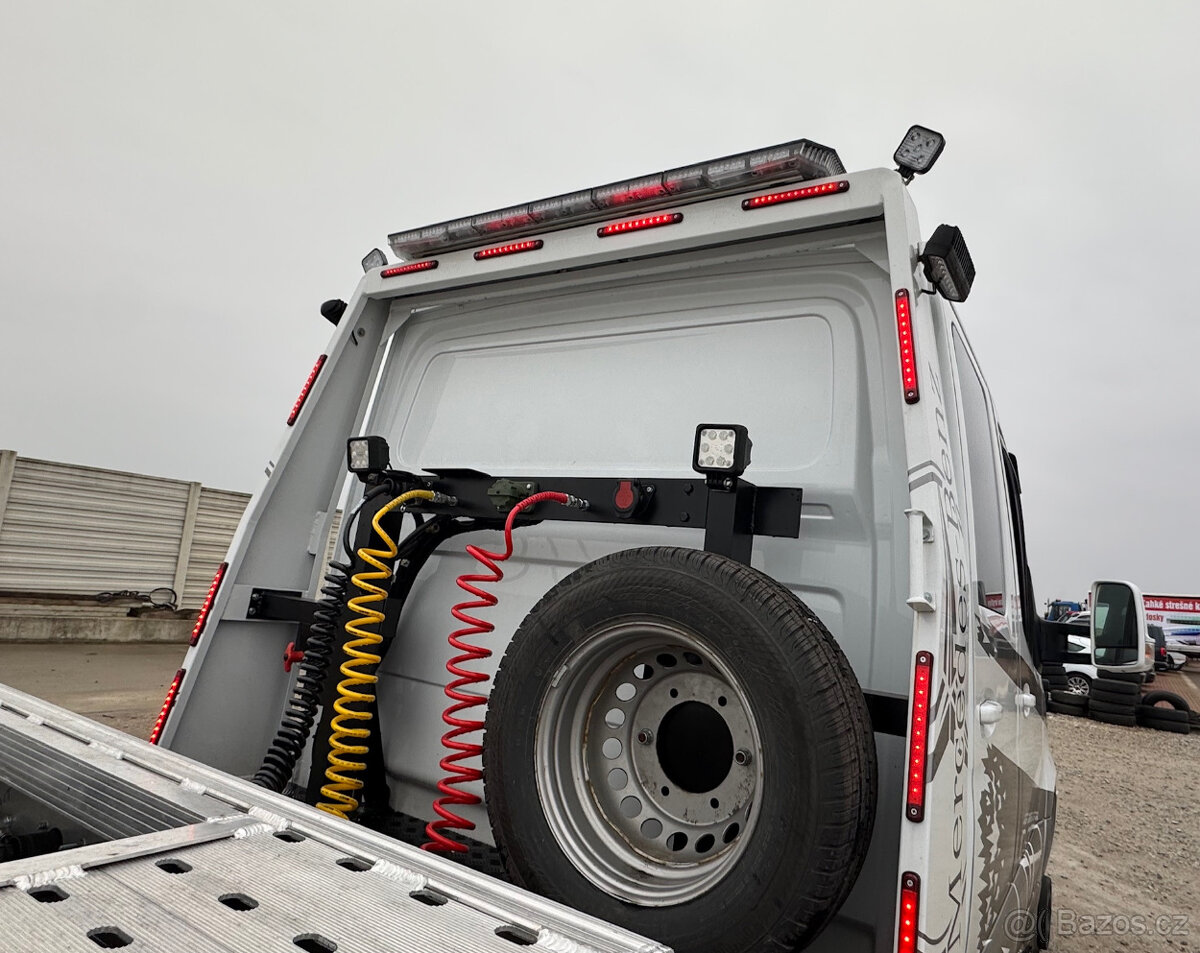 Mercedes-Benz Sprinter ťahač návesu aj s návesom - 12