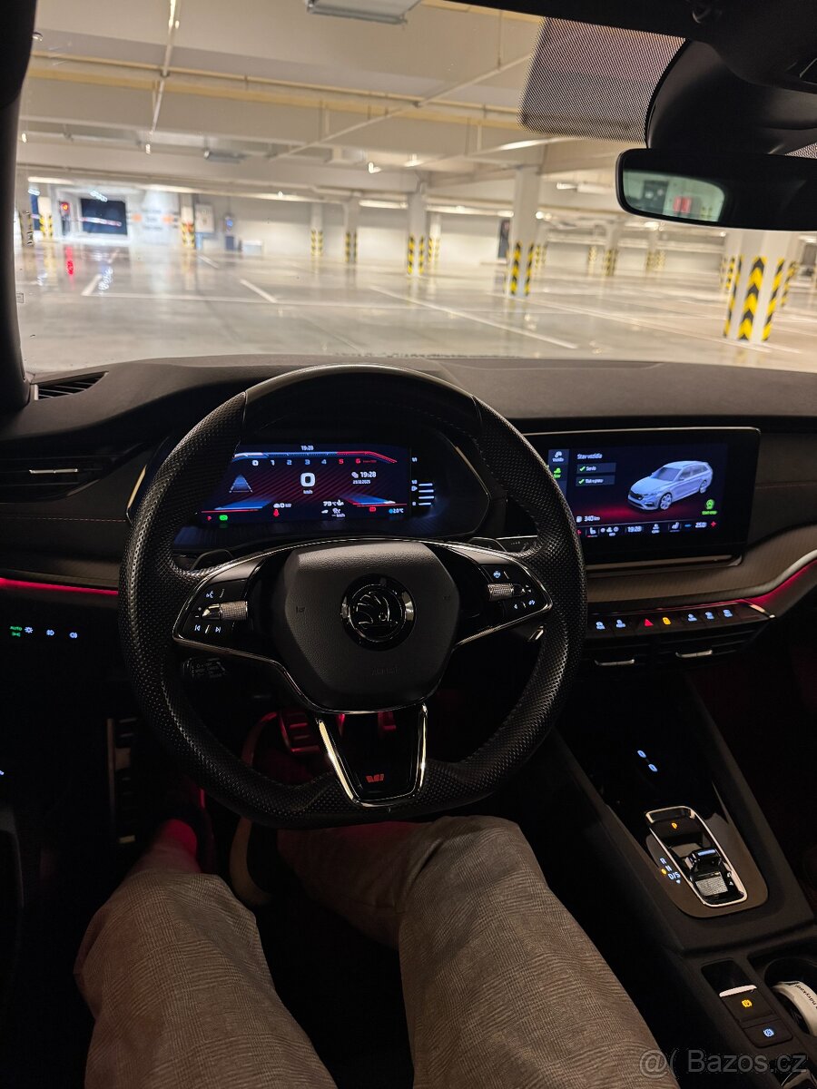 Škoda Octavia mk4 RS tdi 2023 - 12