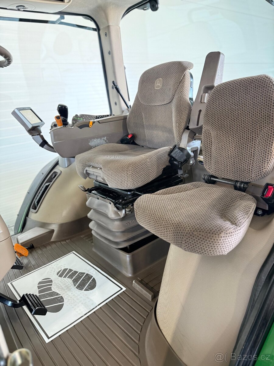 John Deere 7260R – špičkový stav – nová převodovka - 12