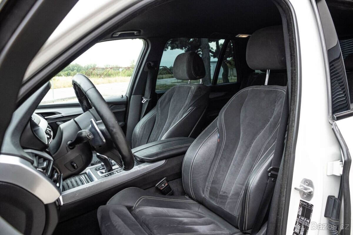 BMW X5 xDrive40d A/T M-Packet - 12
