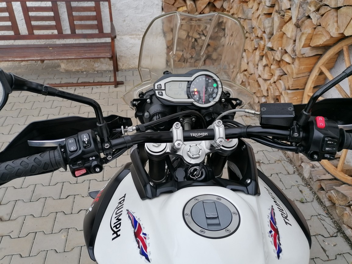 TRIUMPH TIGER 800 XCX ABS - 12