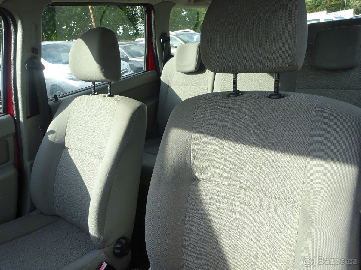 Dacia Logan 1,6I, 7MÍST, Č.75 - 12