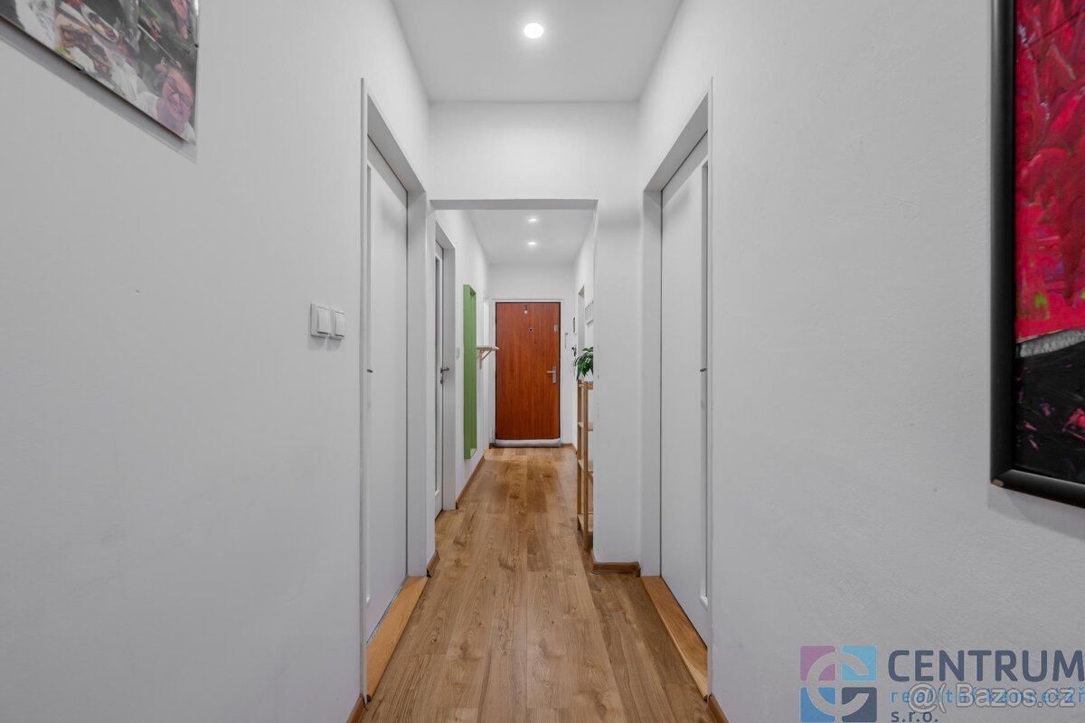 Byt 2+1, Jarní - 12